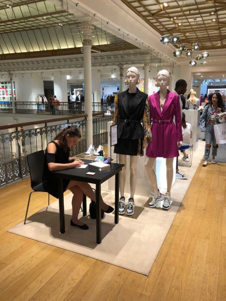 Vuitton - Le Bon March - Roxy LAPASSADE | Virginie